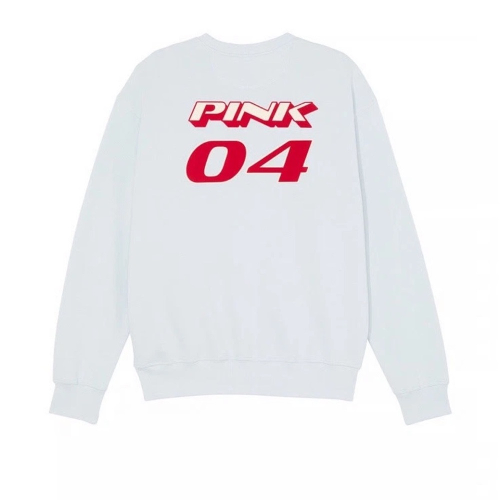 Pink Graphic Sweatshirt
Color: Light Blue Size:XS
New without Tags!!